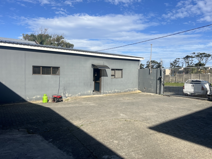 Commercial Property for Sale in Arcadia Eastern Cape